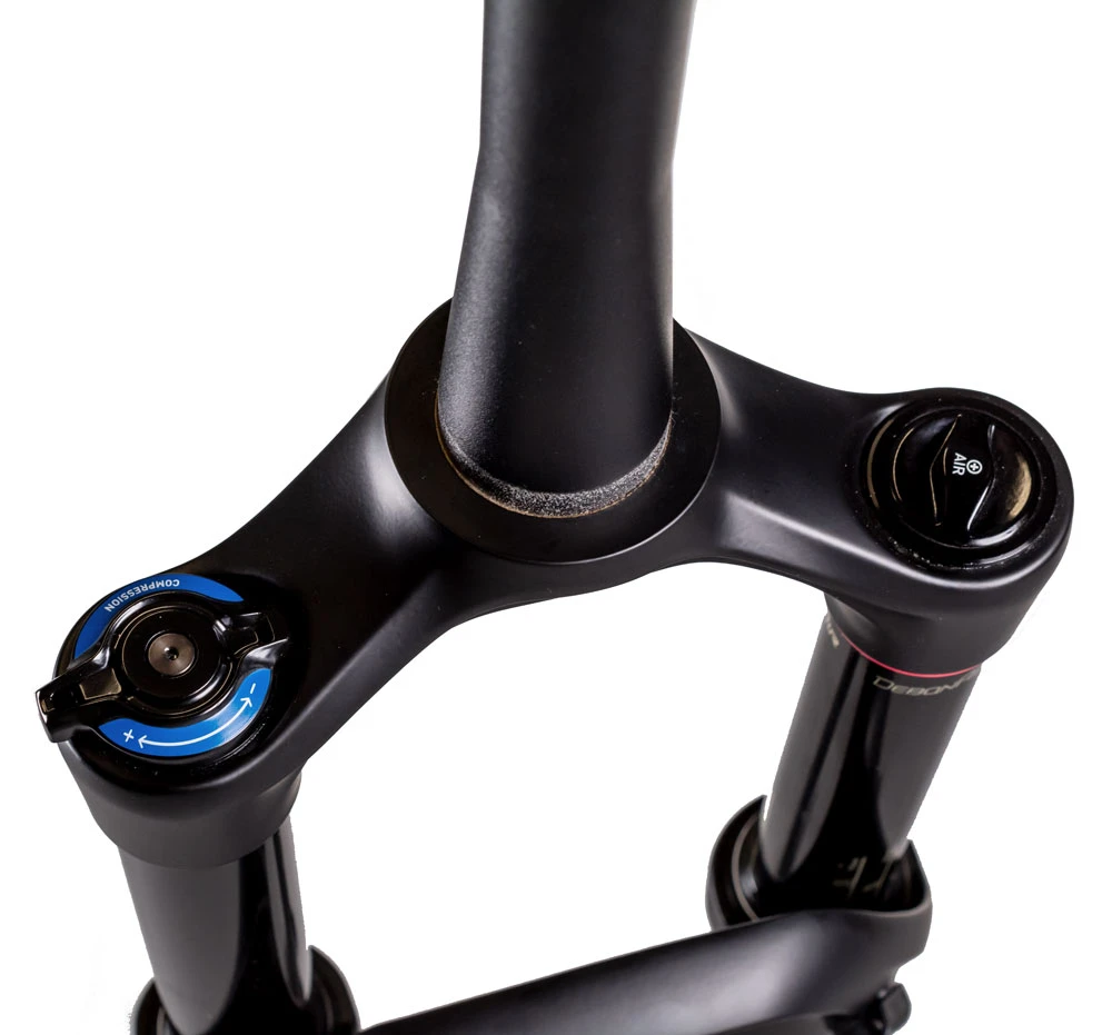 ROCKSHOX Yari RC 29" 170mm DebonAir Tapered Boost - Image 2